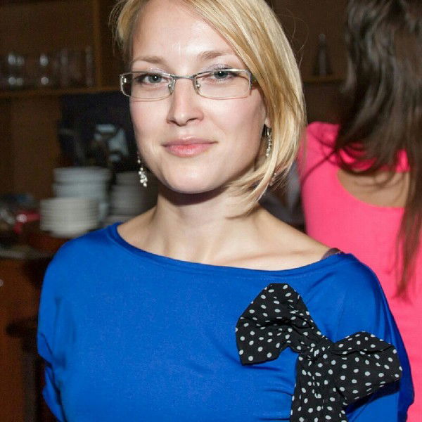 Надежда Попова