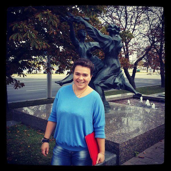 Анна Звездина