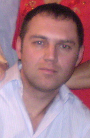 Андрей Колесников