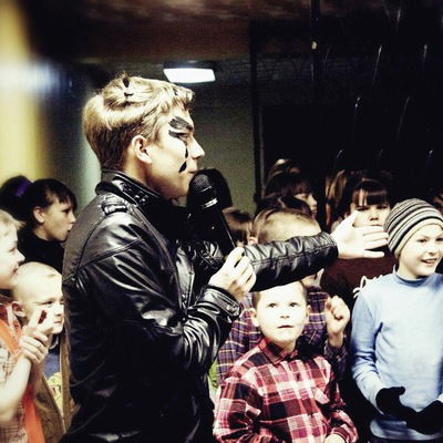 Паша Ананин