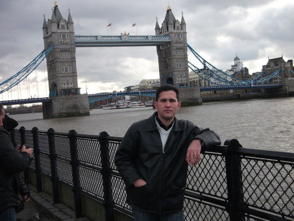 Александр Власов