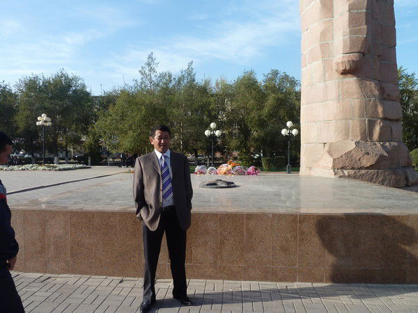 Нурпейс Комытов