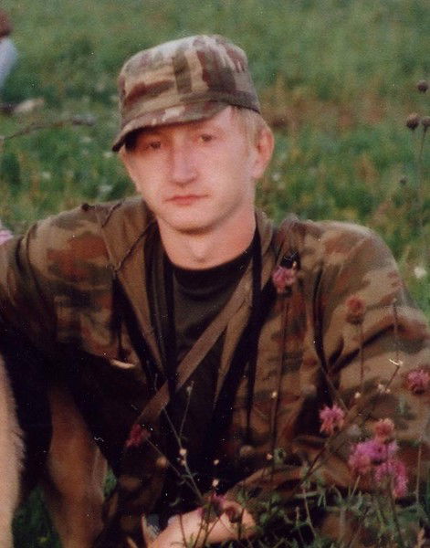 Игорь Галанин