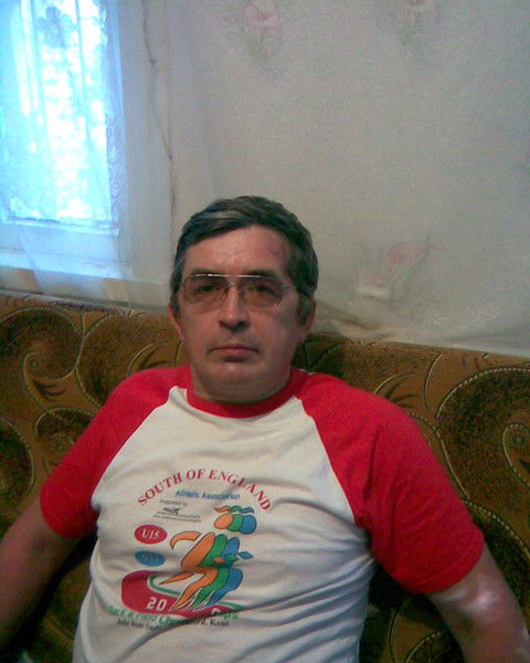 Юрий Белов