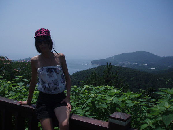 Катрин Зуен