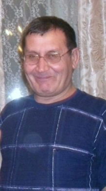 Борис Авезов