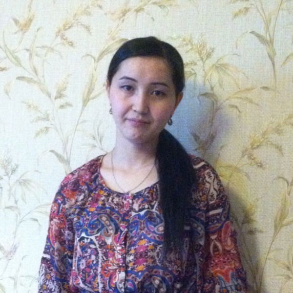 Назира Акбарова