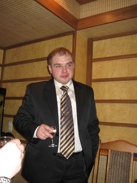 Андрей Саков