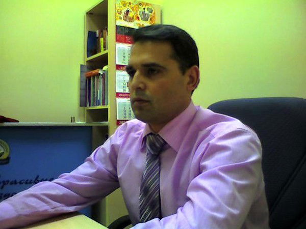 А. Махмудов