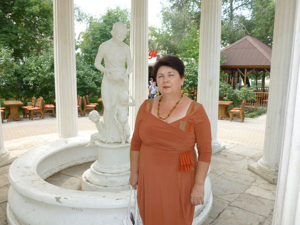 Галина Китова