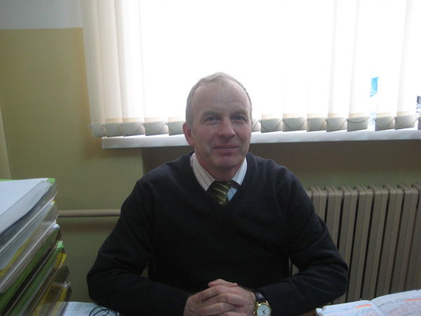 Адам Брокер