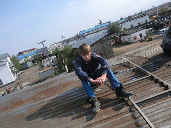 Серый.. . Мосkвuн..))