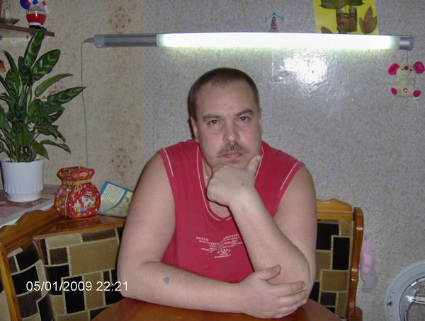 Александр Садиков