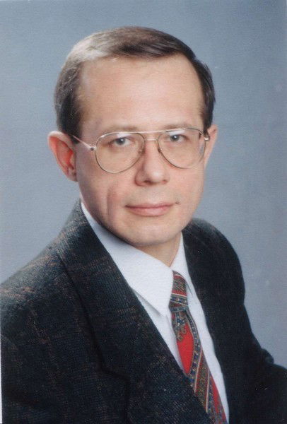 Сергей Толстов