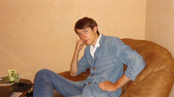 Евгений Хорошилов