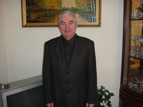 Александр Золотов