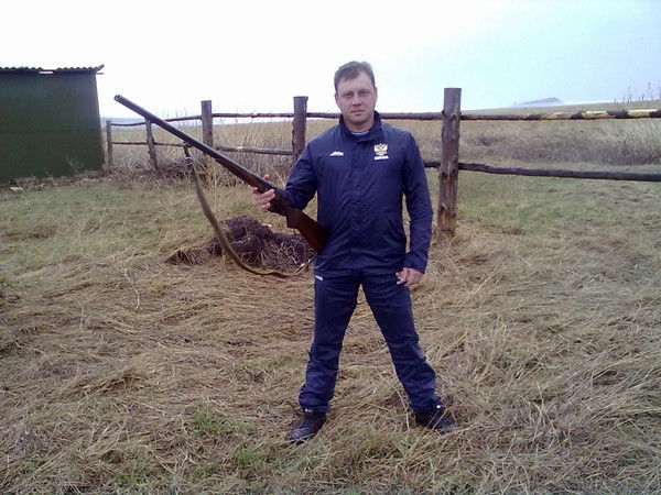 Олег Михайлов