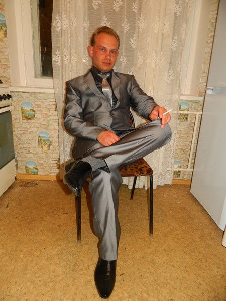 Владимир Попов