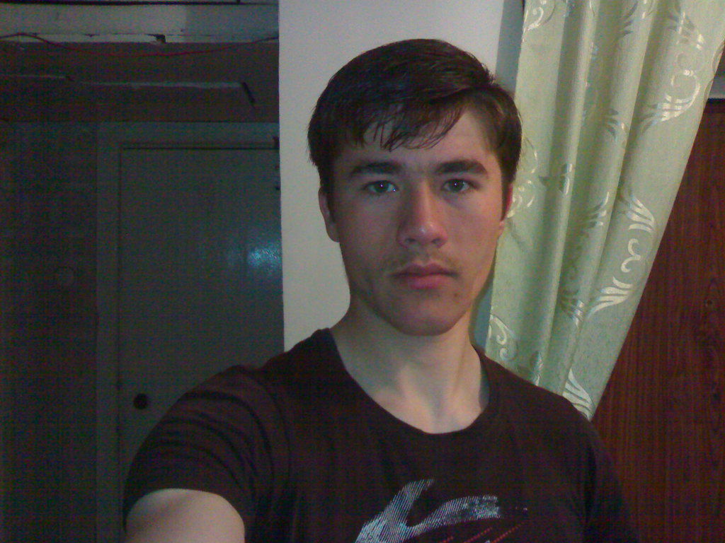 Акбар Мардонов