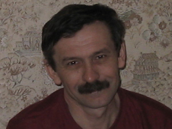 Николай Богомолов