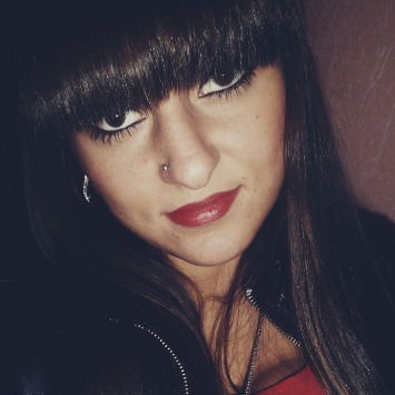 Аня Амирова