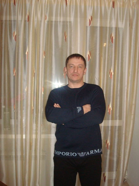 Владислав Махлонов