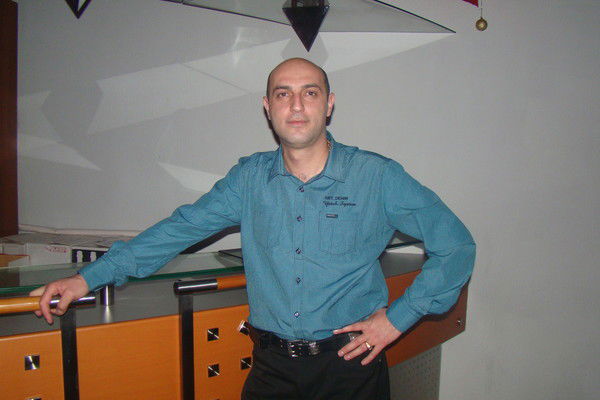 Валера Арутюнян