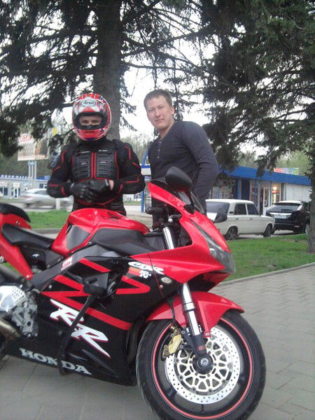 Неизвестно Неизвестно