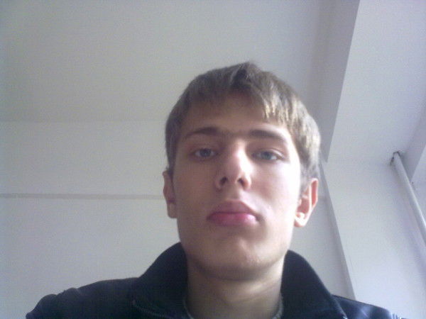 Артём Червонный