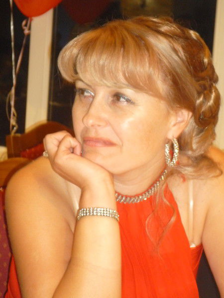 Оксана Власова