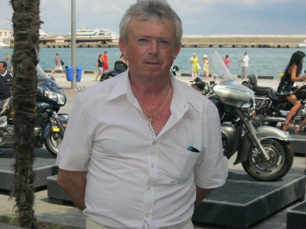 Александр Чепуров