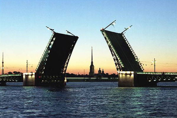 Денис Семёнов