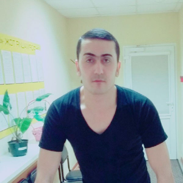 Арслан Хакимов