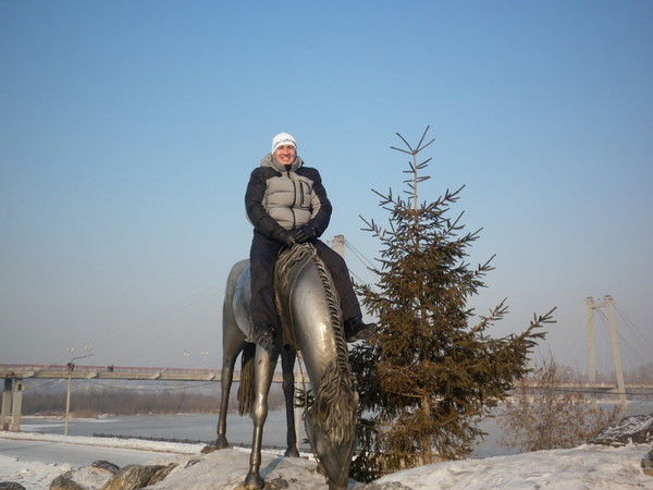 Александр Клёнов