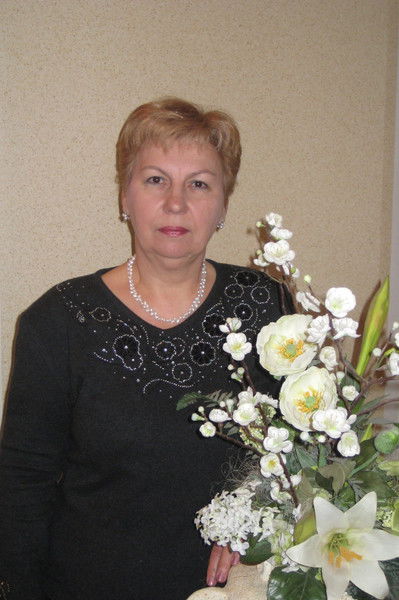 Серова Лариса