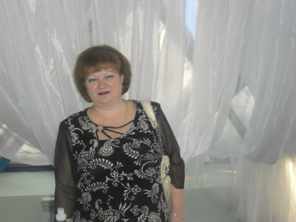 Елена Апполонова