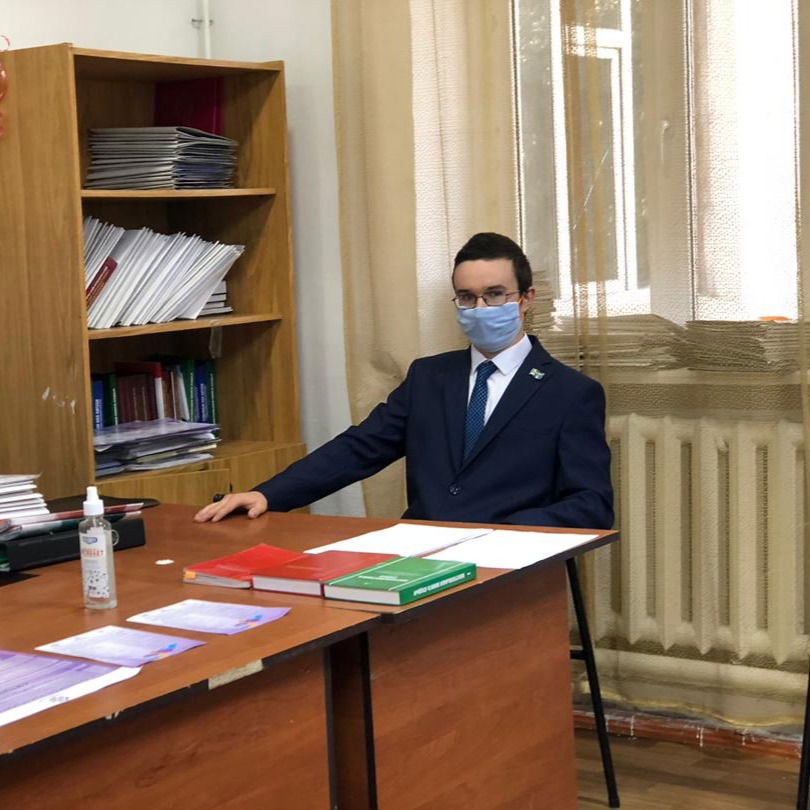 Рома Логвинов