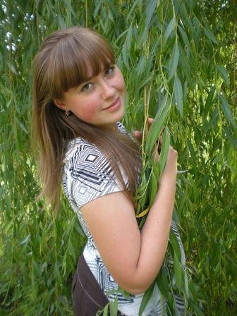 Юля Новосад