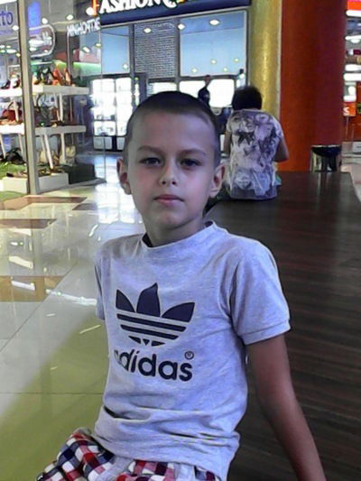 Максим Харламов