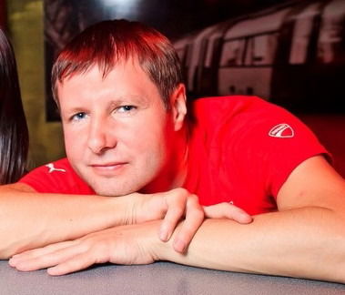 Евгений Симаков