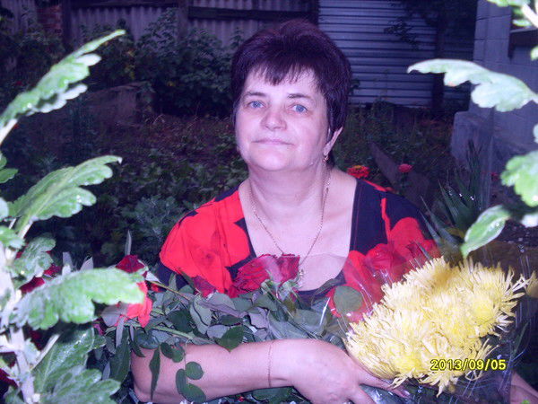 Елена Гамбеева