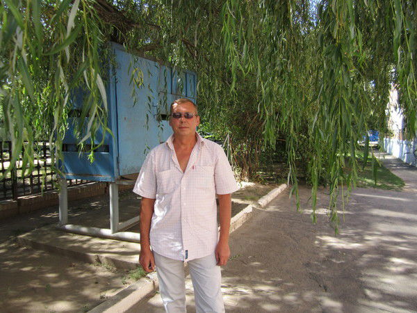 Геннадий Сурин