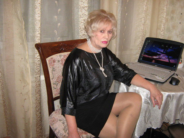 Нелля Саакянц