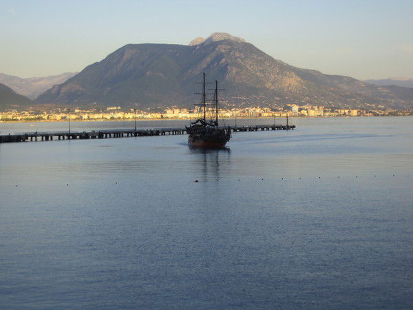 Айша Абдуллаева