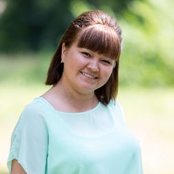 Наташа Максимова