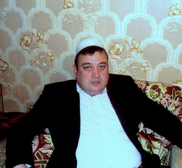 Хилол Рустамов