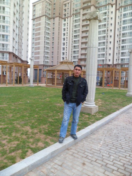 Аллома Азизов