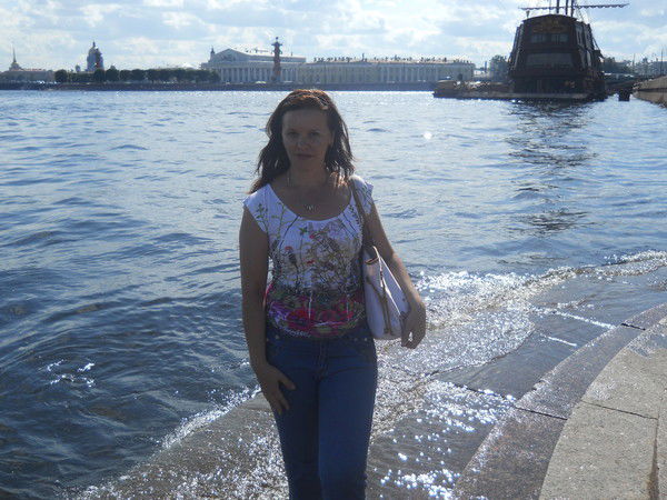 Наталья Хмарова