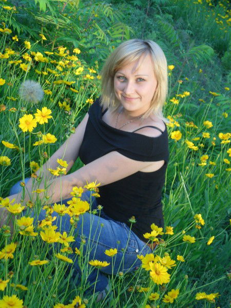 Юля Кажанова