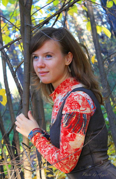 Юлия Тихонова